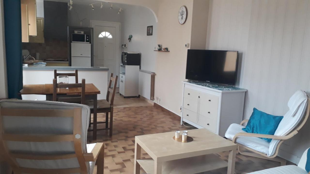 La Petite Maison Villa Ла Сен-сюр-Мер Екстериор снимка